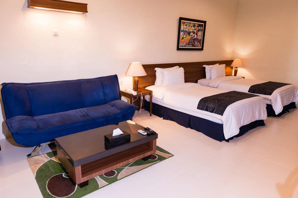 Atsari Hotel 빠라빳 외부 사진