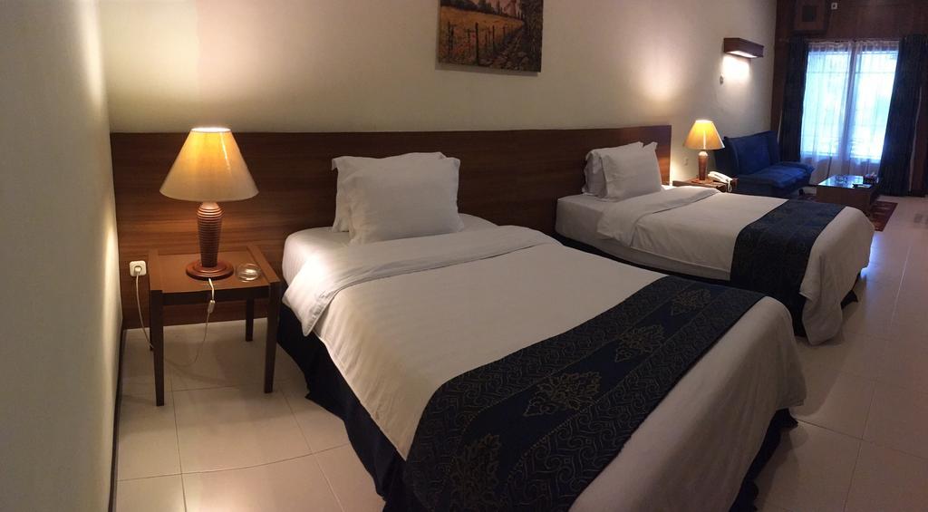 Atsari Hotel 빠라빳 외부 사진