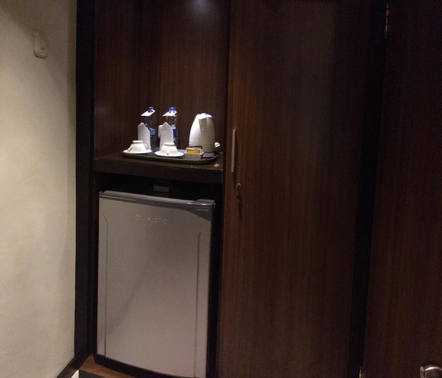 Atsari Hotel 빠라빳 외부 사진