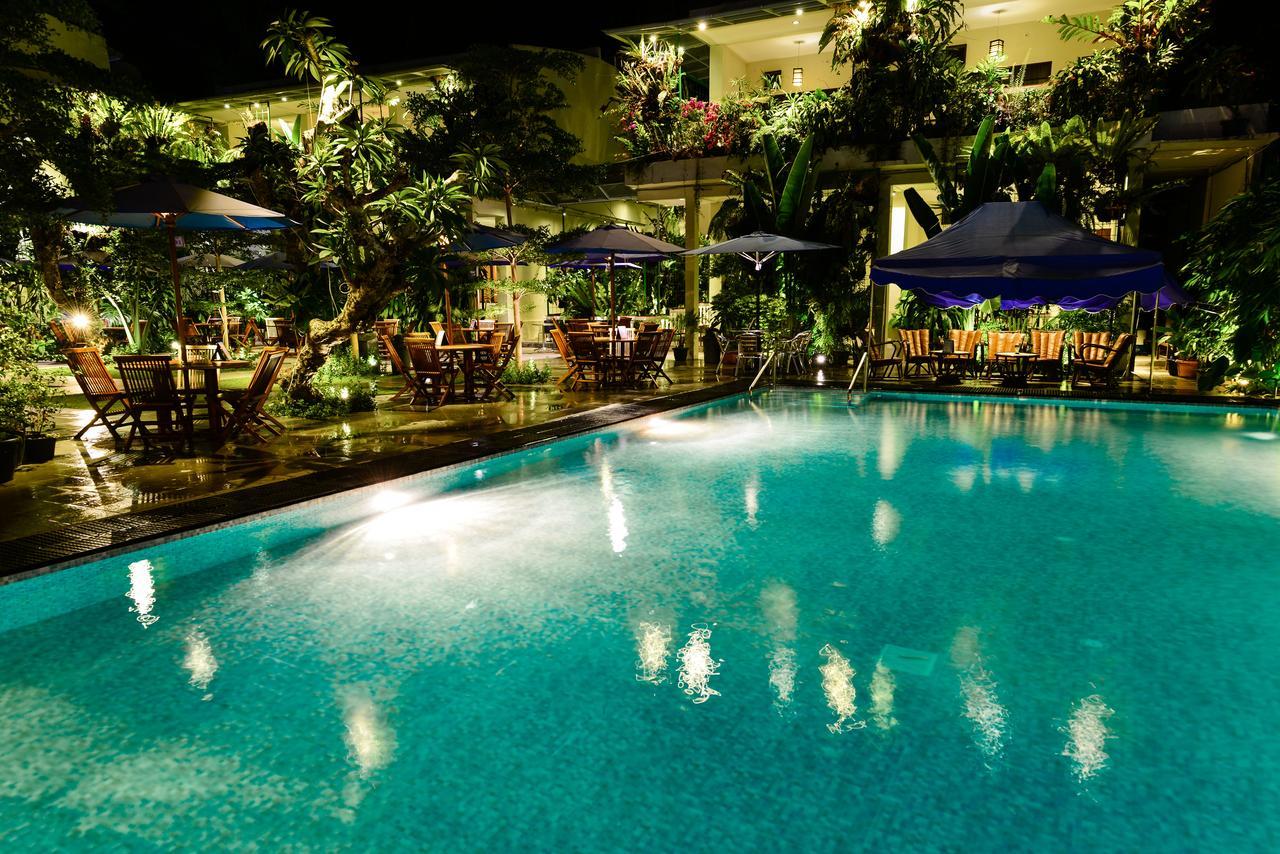 Atsari Hotel 빠라빳 외부 사진